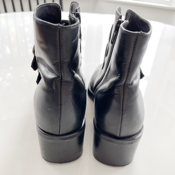 Vintage Leather Boots w/ Double Buckle - 8.5 - Picture 4 of 7